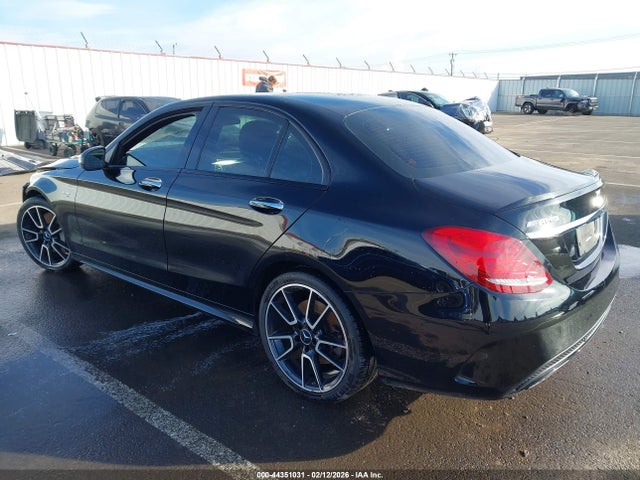 2017 MERCEDES-BENZ AMG C 43 55SWF6EB0HU193784 Photo 2