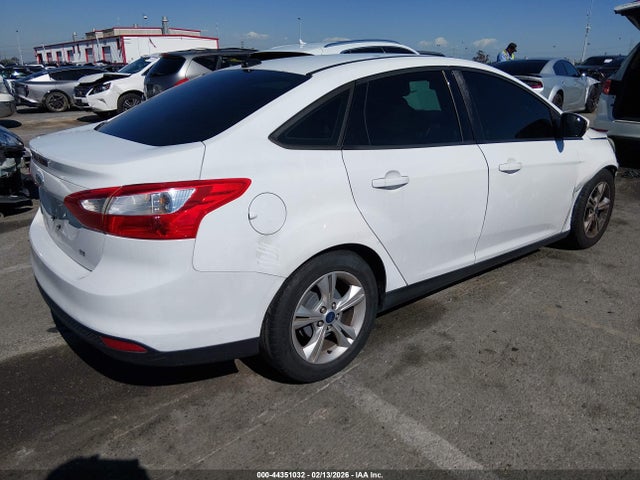 Продаж на аукціоні авто 2014 Ford Focus Se, vin: 1FADP3F20EL112624, номер лоту: 44351032