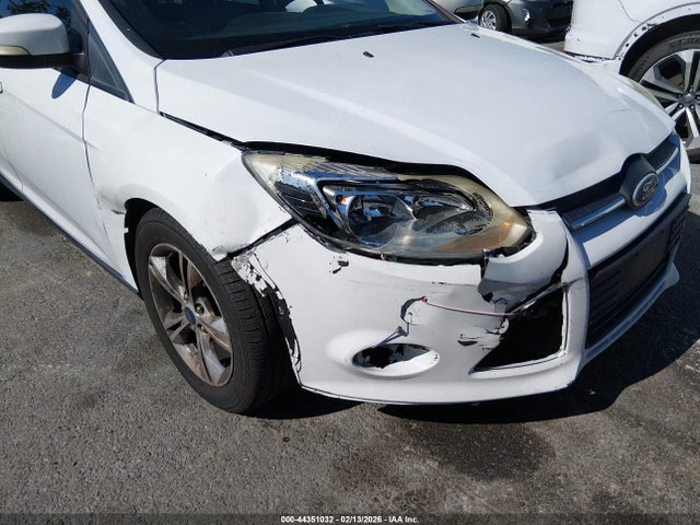 Продаж на аукціоні авто 2014 Ford Focus Se, vin: 1FADP3F20EL112624, номер лоту: 44351032