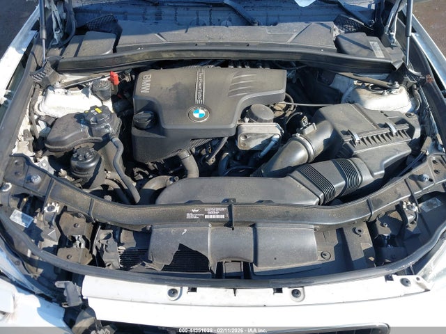 44351038 :رقم المزاد ، WBAVL1C53FVY35402 vin ، 2015 Bmw X1 Xdrive28i مزاد بيع