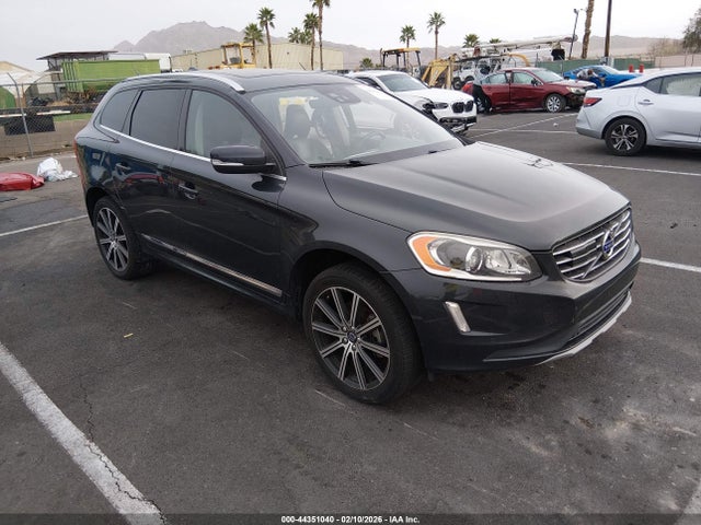 2016 VOLVO XC60 YV449MDM1G2867852