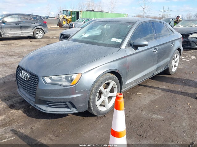 2015 AUDI A3 WAUBFGFFXF1098367 Photo 1