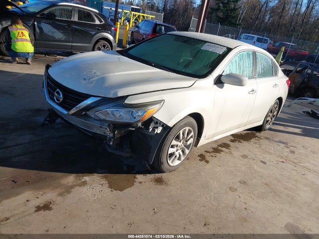 Nissan Altima 2.5 S 2017 1N4AL3AP1HC248217 Image 2