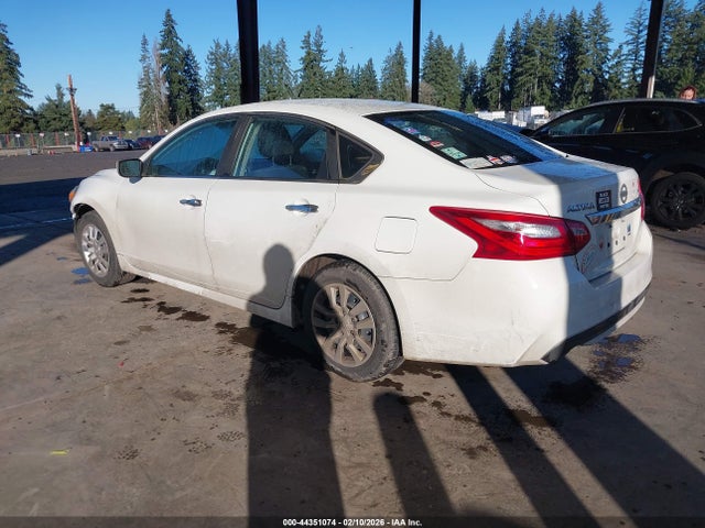 Nissan Altima 2.5 S 2017 1N4AL3AP1HC248217 Image 3