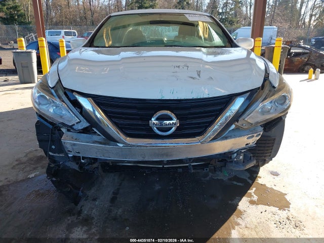 Nissan Altima 2.5 S 2017 1N4AL3AP1HC248217 Image 6