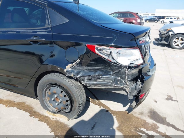 KMHCT4AE0HU275051 Hyundai ACCENT SE