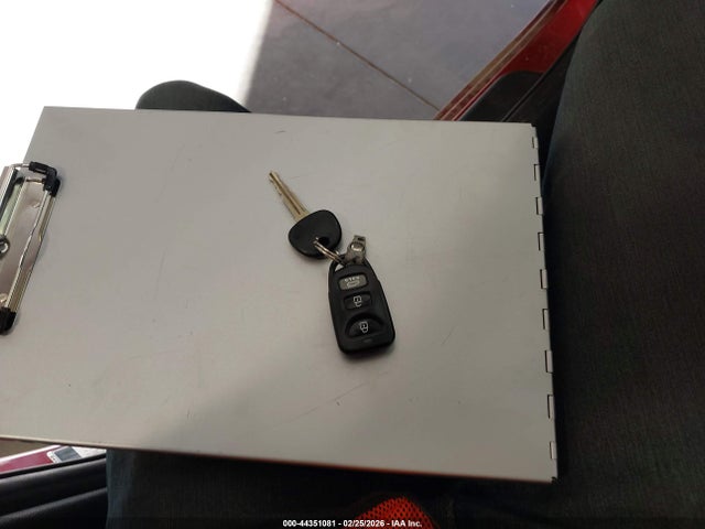 Hyundai ELANTRA SE 2018 5NPD74LF5JH357375 Image 11