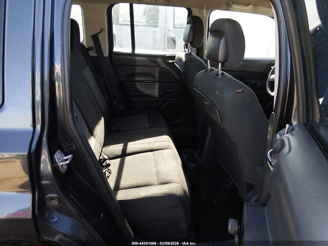 1C4NJPBA5ED849641 Jeep Patriot Sport
