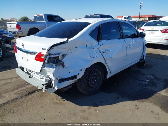 3N1AB7AP4GY226175 Nissan SENTRA SV