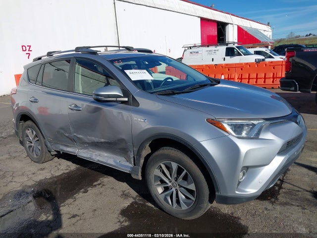 JTMRJREV9HD149315 Toyota Rav4 Hybrid Xle