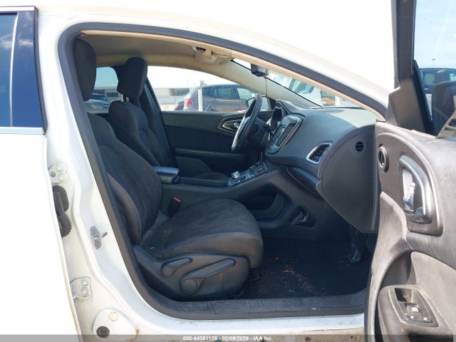 Aukcja sprzedaży 2016 Chrysler 200 Limited, vin: 1C3CCCAB2GN160856, numer aukcji: 44351126