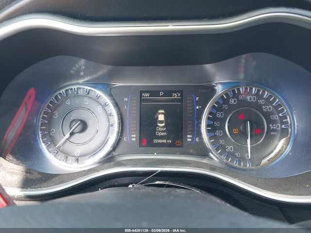 Aukcja sprzedaży 2016 Chrysler 200 Limited, vin: 1C3CCCAB2GN160856, numer aukcji: 44351126