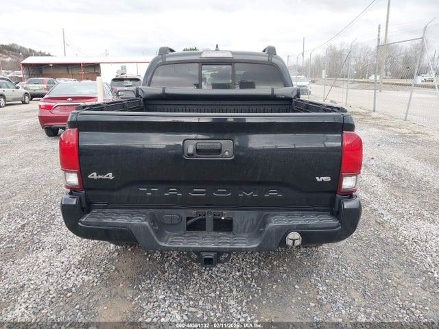 3TMCZ5AN6KM265743 Toyota Tacoma Sr V6