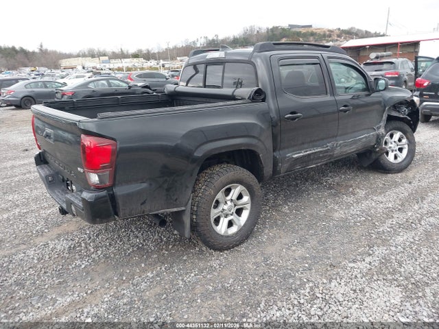 3TMCZ5AN6KM265743 Toyota Tacoma Sr V6