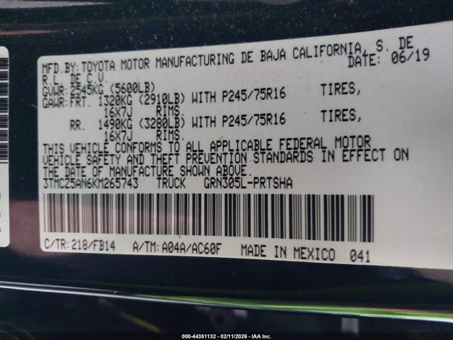 3TMCZ5AN6KM265743 Toyota Tacoma Sr V6