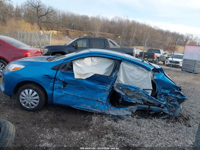 2022 MITSUBISHI MIRAGE ML32AUHJ3NH006493 Photo 2