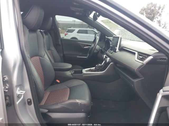 2022 Toyota Rav4 Prime Xse მანქანა იყიდება აუქციონზე, vin: JTMEB3FV9ND103938, აუქციონის ნომერი: 44351137