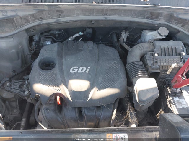 5XYZU3LB0FG233518 Hyundai Santa Fe Sport 2.4l