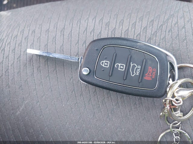 5XYZU3LB0FG233518 Hyundai Santa Fe Sport 2.4l