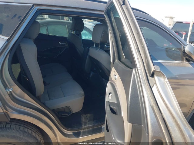 5XYZU3LB0FG233518 Hyundai Santa Fe Sport 2.4l