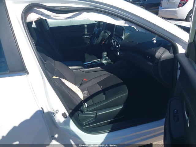 3N1AB8CVXRY333610 Nissan Sentra Sv Xtronic Cvt