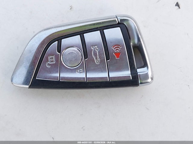 2016 BMW 740I WBA7E2C58GG504328 Photo 10