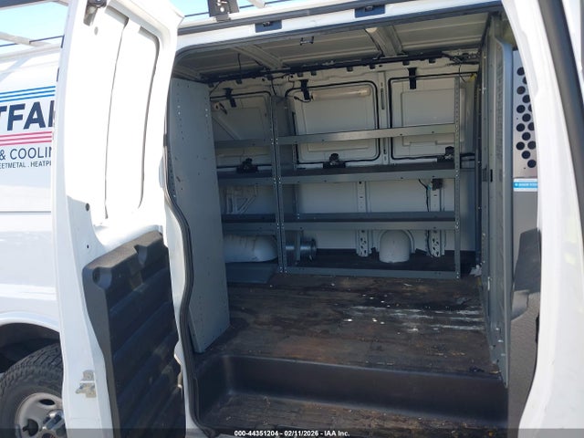 Продаж на аукціоні авто 2017 Gmc Savana 2500 Work Van, vin: 1GTW7AFF4H1104939, номер лоту: 44351204