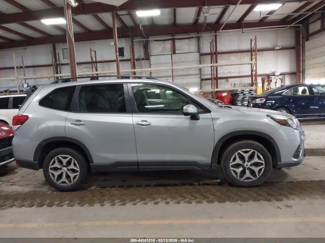 44351218 :رقم المزاد ، JF2SKACC0RH510542 vin ، 2024 Subaru Forester Premium مزاد بيع
