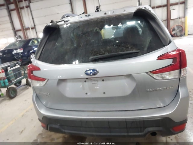 44351218 :رقم المزاد ، JF2SKACC0RH510542 vin ، 2024 Subaru Forester Premium مزاد بيع