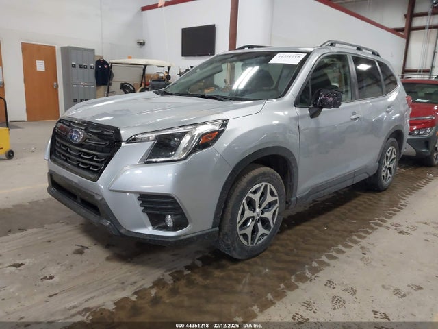 44351218 :رقم المزاد ، JF2SKACC0RH510542 vin ، 2024 Subaru Forester Premium مزاد بيع