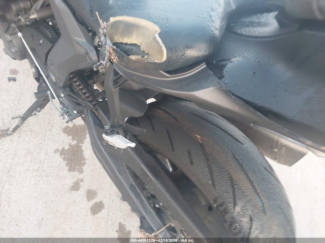 Yamaha Yzfr7 2024 JYARM38E3RA013535 Image 15
