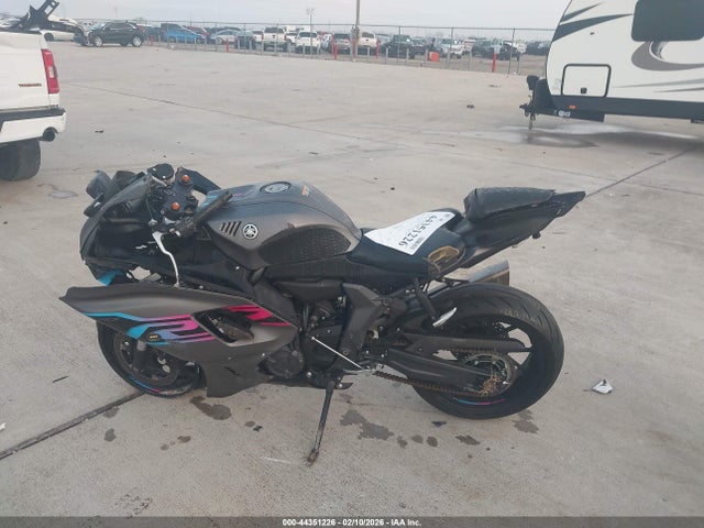 Yamaha Yzfr7 2024 JYARM38E3RA013535 Image 12