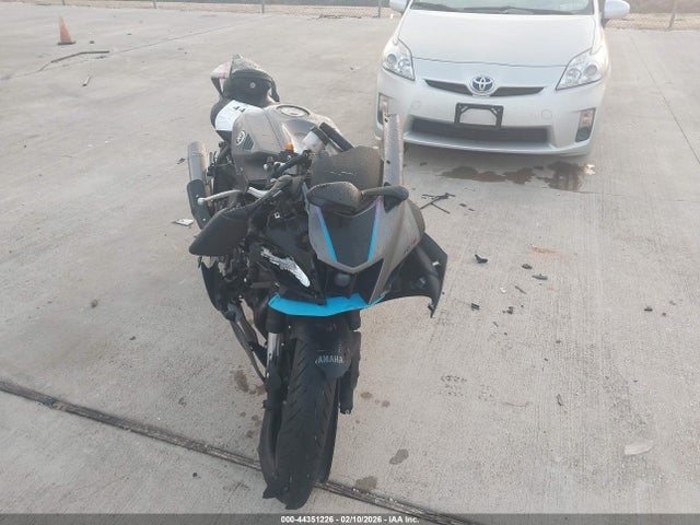 Yamaha Yzfr7 2024 JYARM38E3RA013535 Image 5