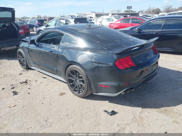 2020 FORD MUSTANG 1FA6P8CF8L5163061 Photo 2