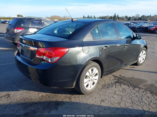 1G1PC5SG2G7182033 Chevrolet Cruze Limited Ls Auto