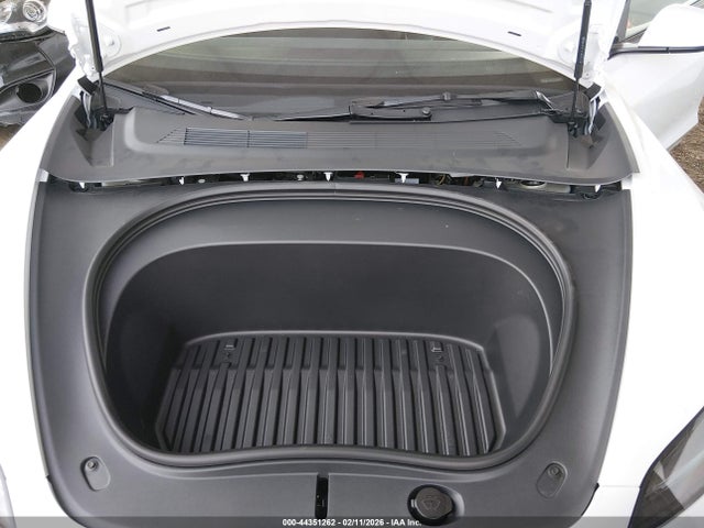 Продажа на аукционе авто 2026 Tesla Model 3 Premium Rear-wheel Drive/standard Rear-wheel Drive, vin: 5YJ3E1EA3TF133623, номер лота: 44351262