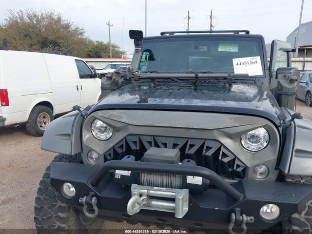 2017 JEEP WRANGLER UNLIMITED 1C4BJWDG3HL596926 Photo 5