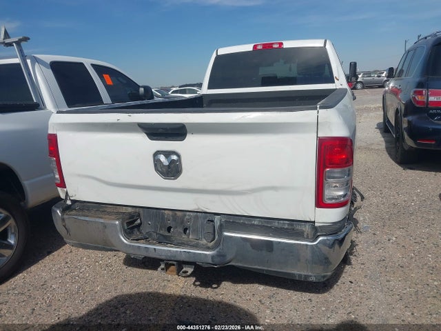3C6UR4HJ6KG666281 RAM 2500