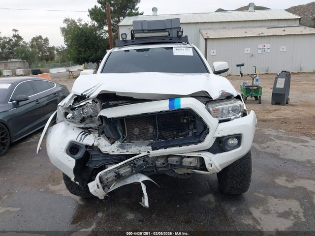3TMCZ5AN0KM228350 Toyota Tacoma Sr5 V6