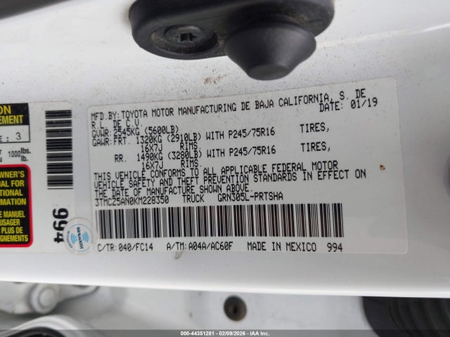 3TMCZ5AN0KM228350 Toyota Tacoma Sr5 V6