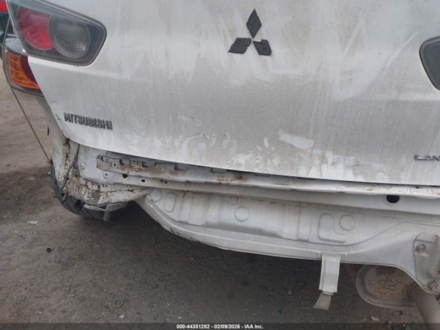 Mitsubishi LANCER ES 2014 JA32U2FU2EU003922 Image 19