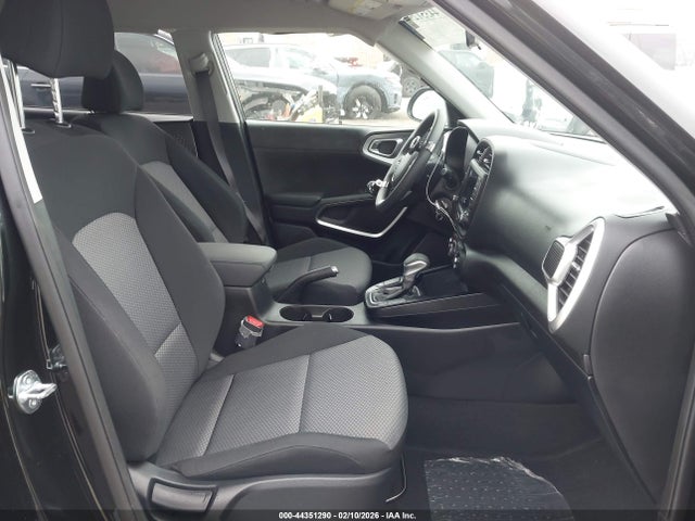 KNDJ23AU9S7938266 KIA SOUL LX
