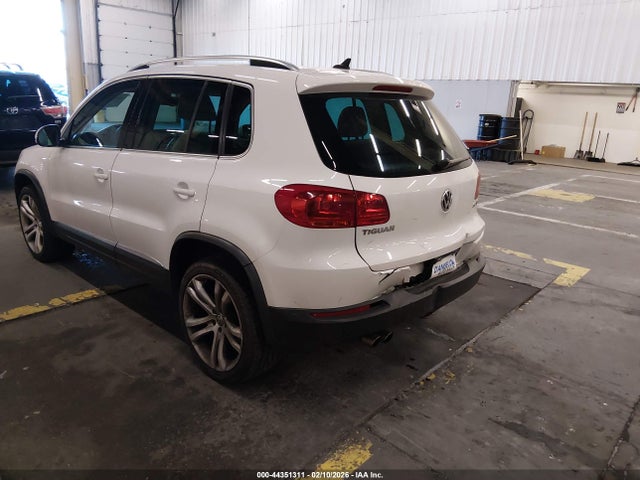 2012 Volkswagen Tiguan Sel მანქანა იყიდება აუქციონზე, vin: WVGAV7AX4CW552141, აუქციონის ნომერი: 44351311