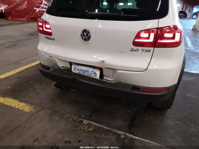 2012 Volkswagen Tiguan Sel მანქანა იყიდება აუქციონზე, vin: WVGAV7AX4CW552141, აუქციონის ნომერი: 44351311