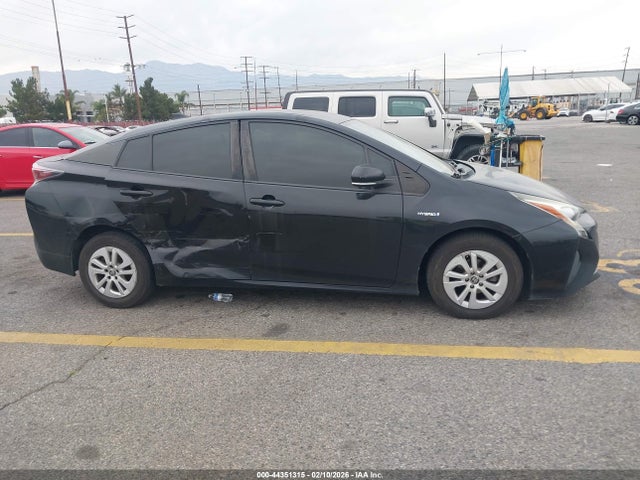 JTDKBRFU3H3047048 Toyota Prius One