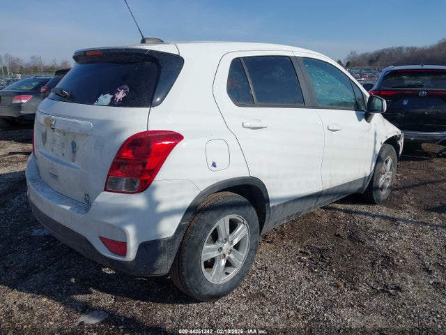 2021 CHEVROLET TRAX KL7CJKSB8MB316788 Photo 3