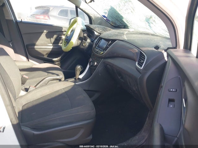 2021 CHEVROLET TRAX KL7CJKSB8MB316788 Photo 4