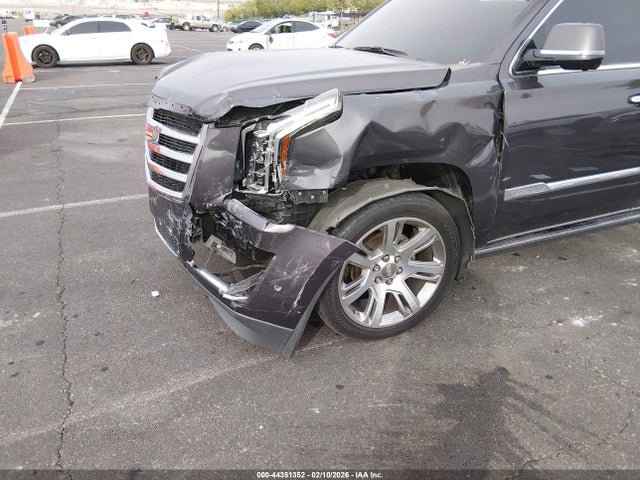 2017 CADILLAC ESCALADE ESV 1GYS3JKJ9HR117797 Photo 5