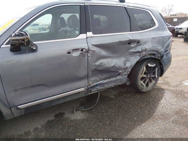 5XYP6DGC5SG587880 KIA Telluride S