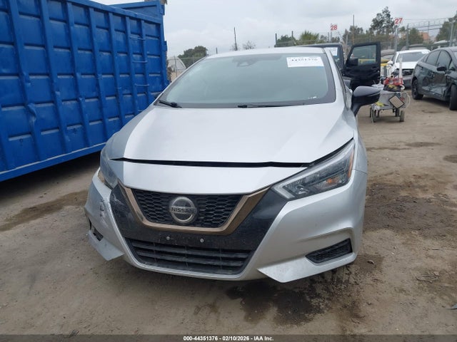 2022 Nissan Versa 1.6 Sr Xtronic Cvt მანქანა იყიდება აუქციონზე, vin: 3N1CN8FV1NL839832, აუქციონის ნომერი: 44351376